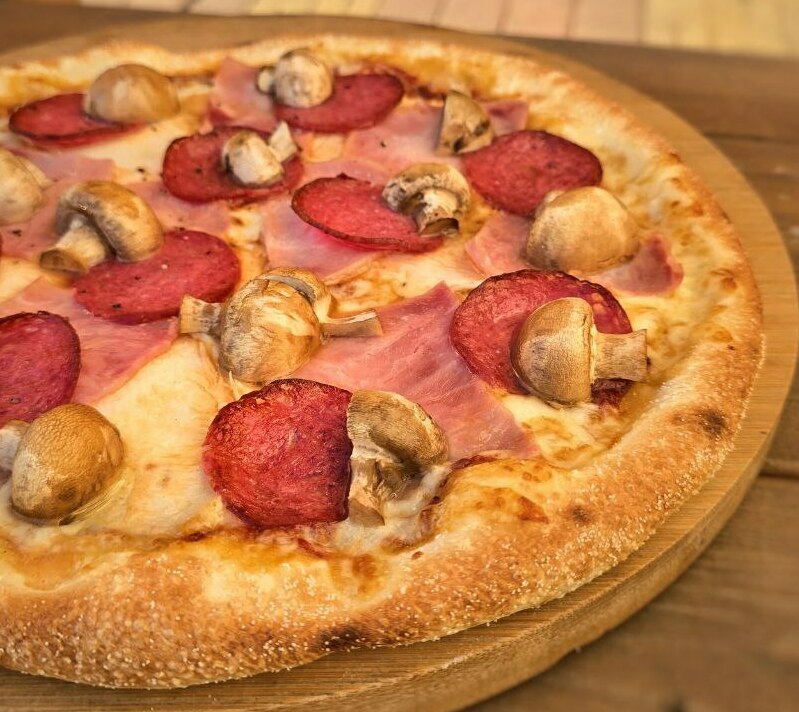 Пицца Кватро Стаджионе Пицца Кватро Стаджионе